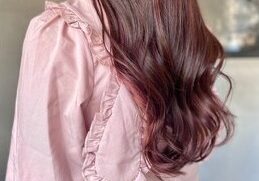 カシスピンクのヘアカラー